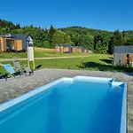 Pod Gwiazdami - Sauna, Jacuzzi, Basen База отдыха *