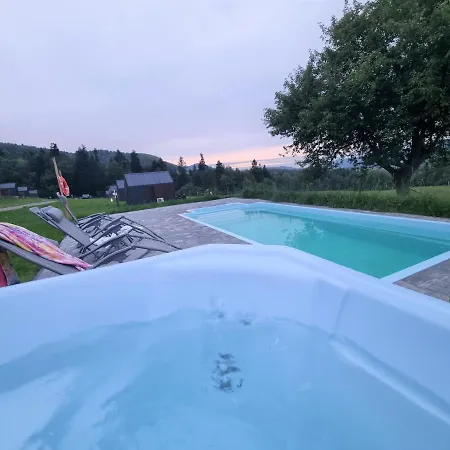 Pod Gwiazdami - Sauna, Jacuzzi, Basen База отдыха