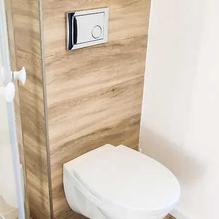 Prázdninový areál Pod Gwiazdami - Sauna, Jacuzzi, Basen Klimkówka
