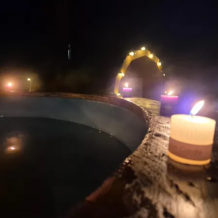 Pod Gwiazdami - Sauna, Jacuzzi, Basen